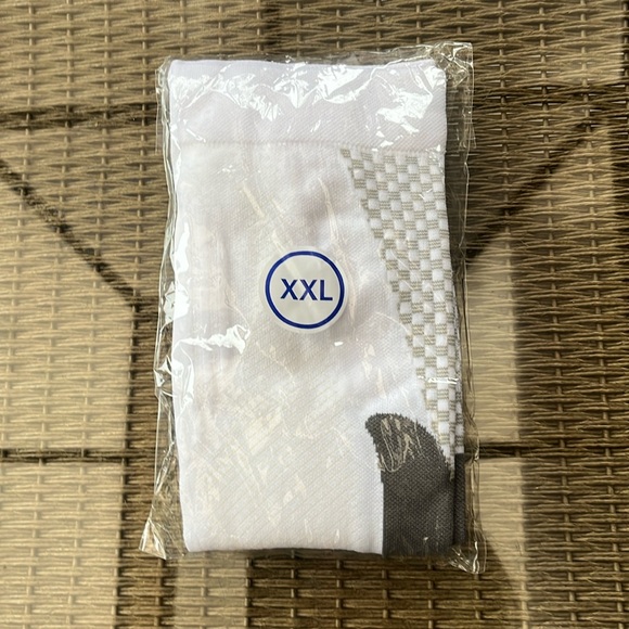 New unworn men’s compression socks size XXL - Picture 2 of 5